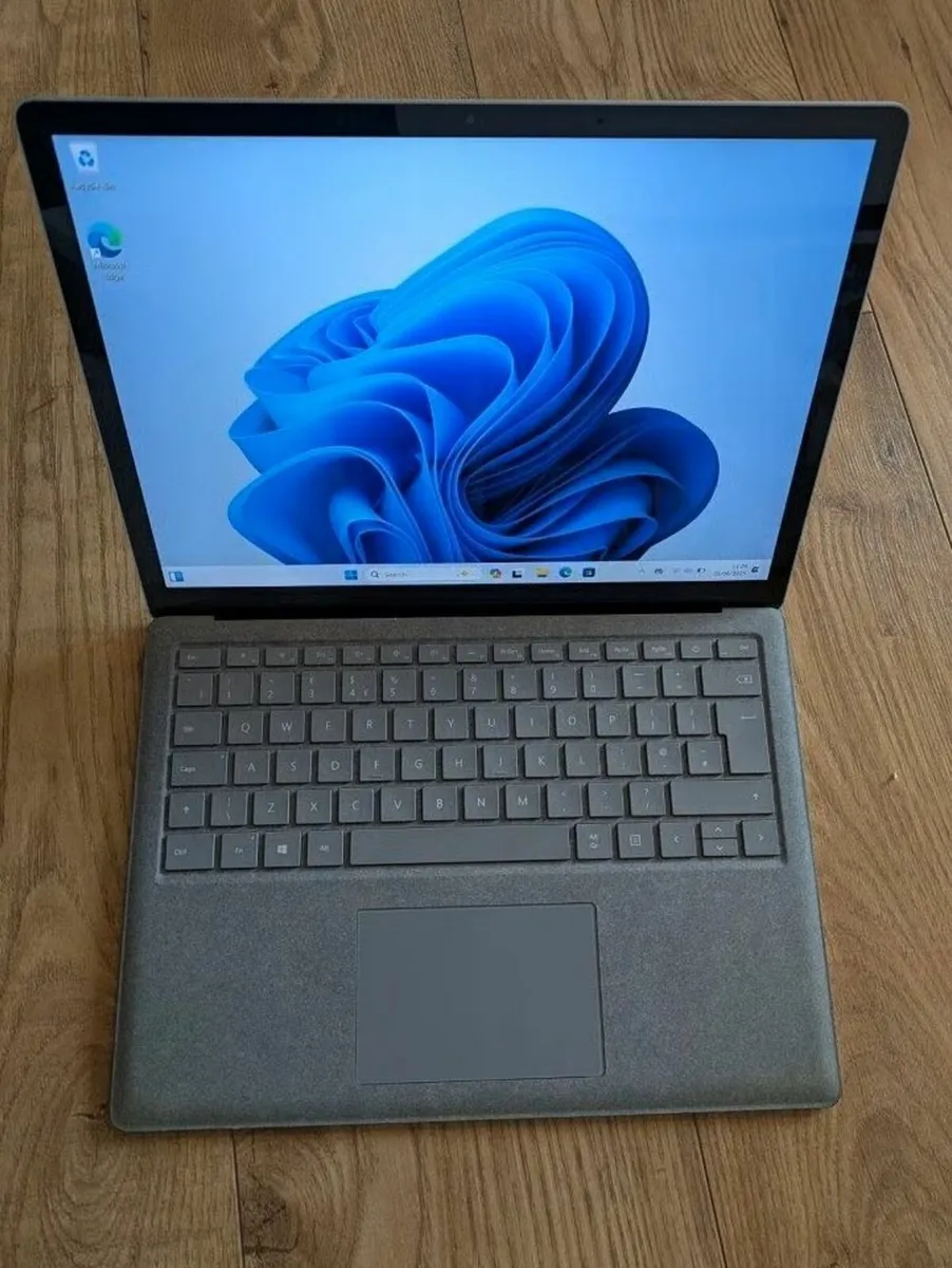 Microsoft Surface Pro 7