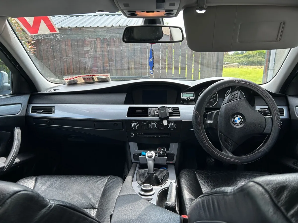 BMW 5 series - Image 4