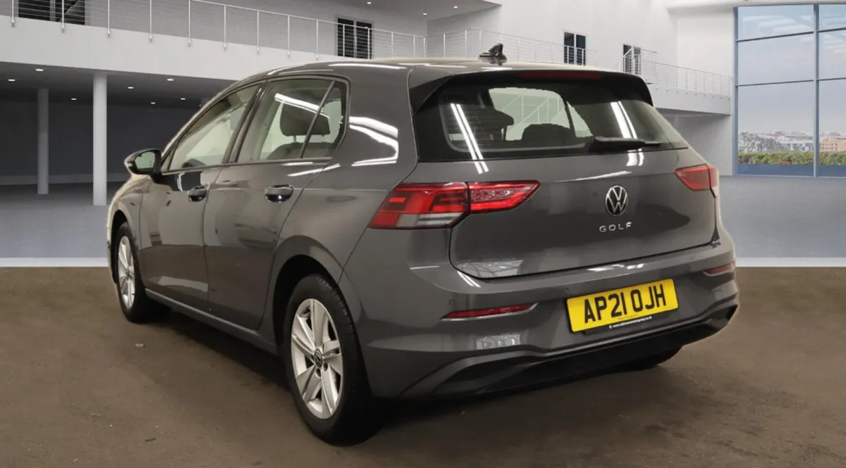 Volkswagen Golf 2021 - Image 3
