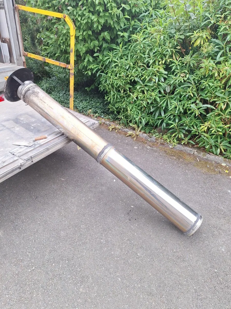 💥2 mtrs of insulated twin wall flue 💥
