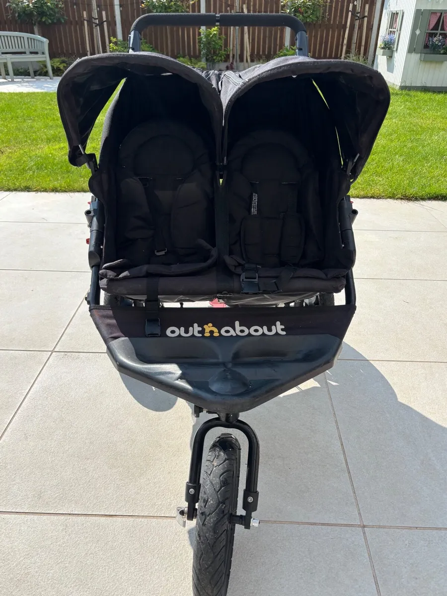 Out n About Double Buggy + 1 x FootMuffs (Like new - Image 1