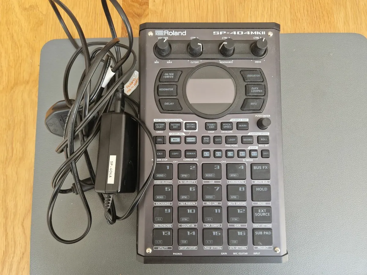 Roland SP404 MKII Sampler - Image 1