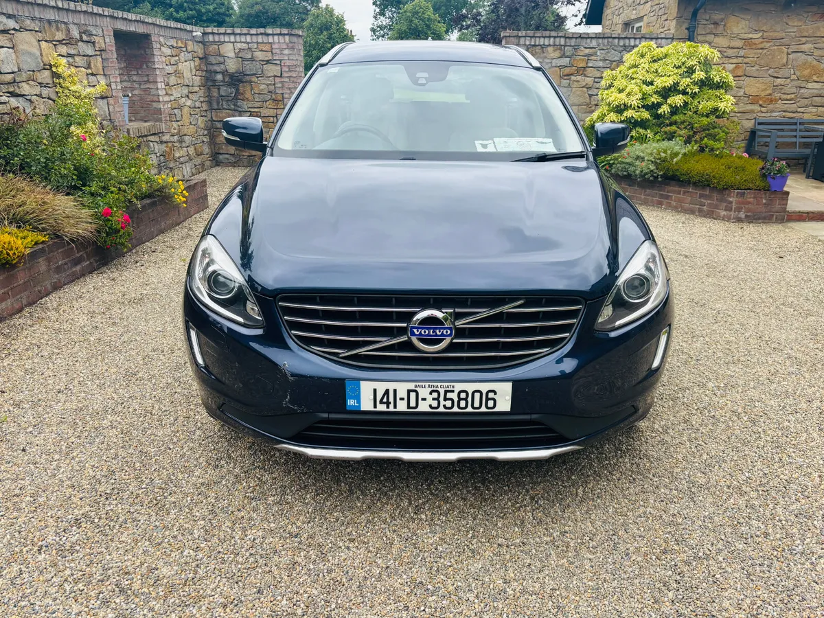 2014 Volvo XC 60 SE luxury 2.0 dsl - Image 1