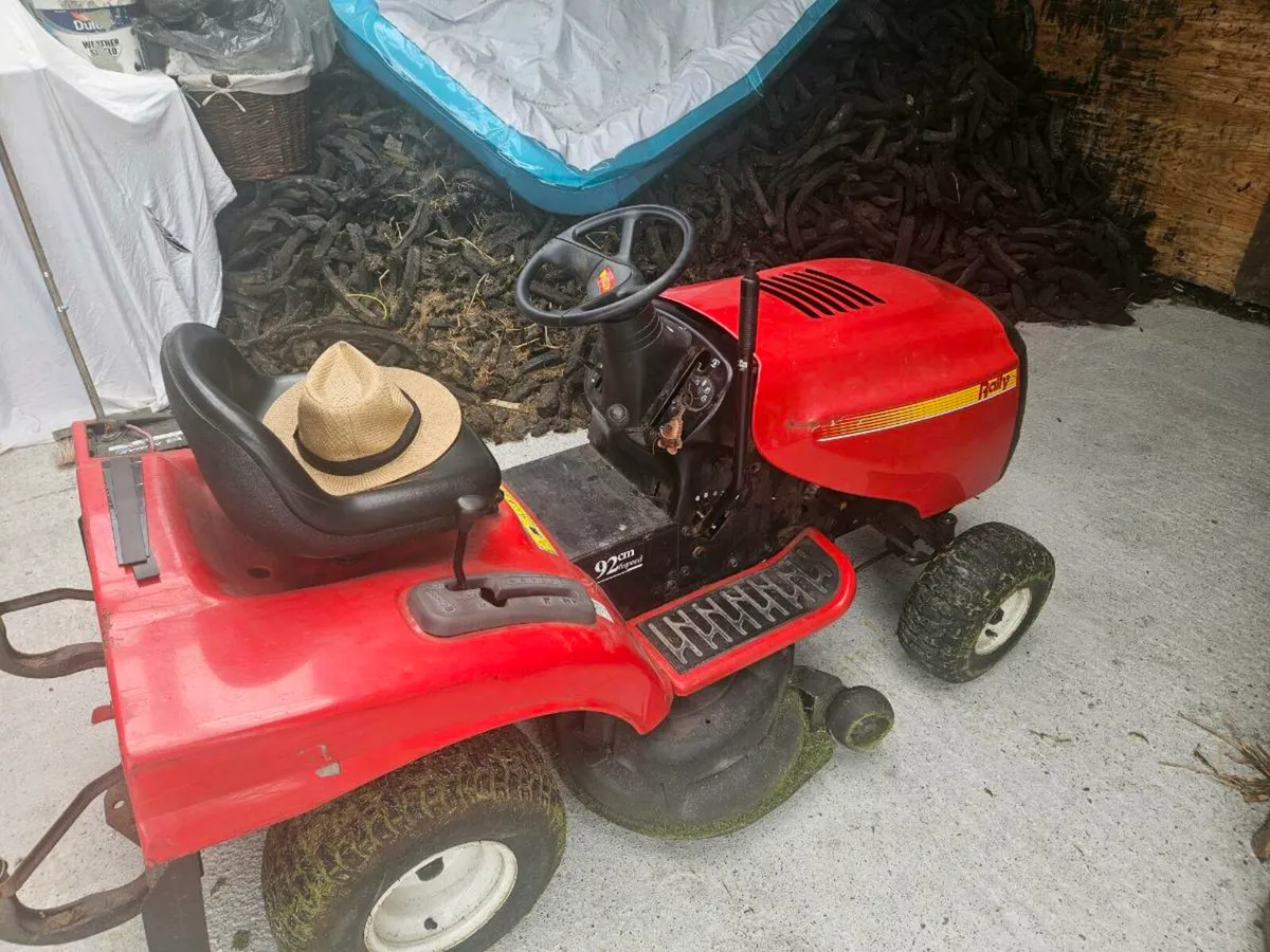 Ride on mower - Image 3