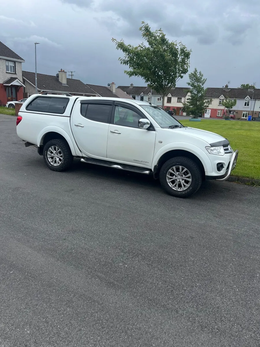 Mitsubishi L200 2015 - Image 1