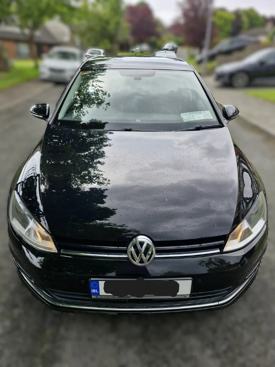 Volkswagen Golf Highline 2017 1.2L TSI petrol - Image 4