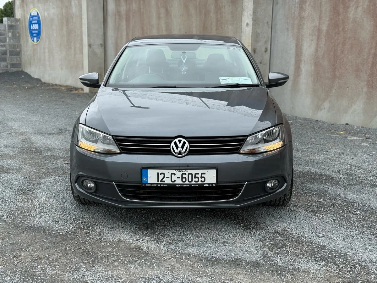 Vw Jetta New NCT! Highline Auto - Image 2