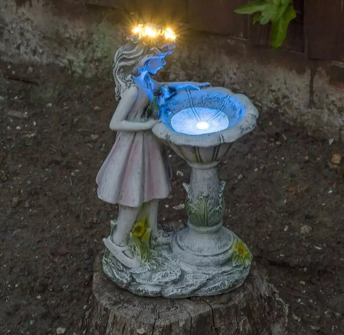 Solar Angel Garden Ornament LED Wishing Well - Image 3