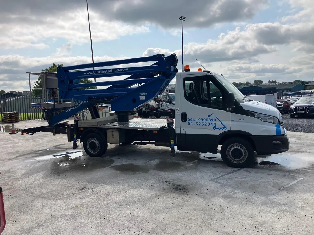 Van mounted lift 20mtr on Iveco Daily - Image 3
