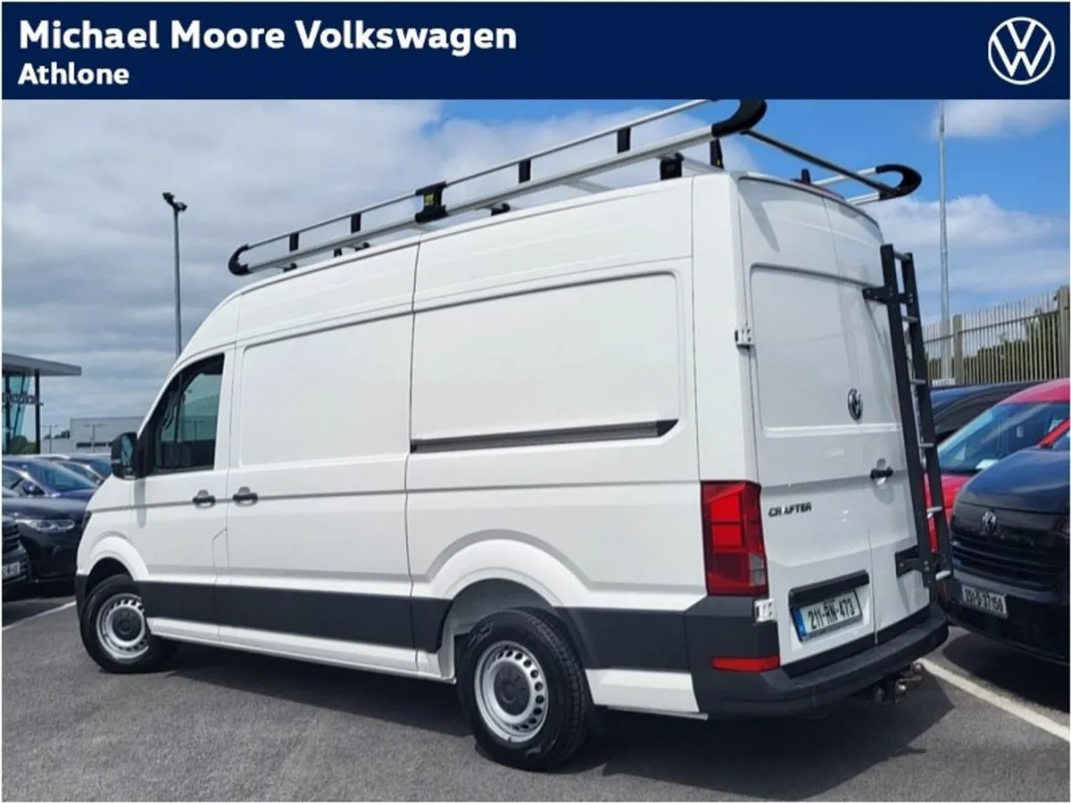 Volkswagen Crafter 30 MWB 2.0tdi 140BHP 5DR - Image 3