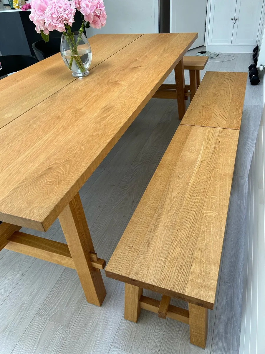 Dining Table - Image 4