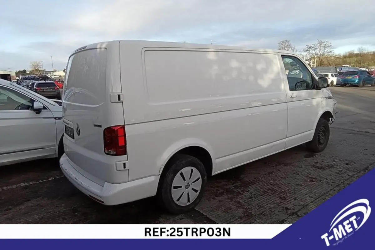 2020 VOLKSWAGEN TRANSPORTER  BREAKING FOR PARTS - Image 1