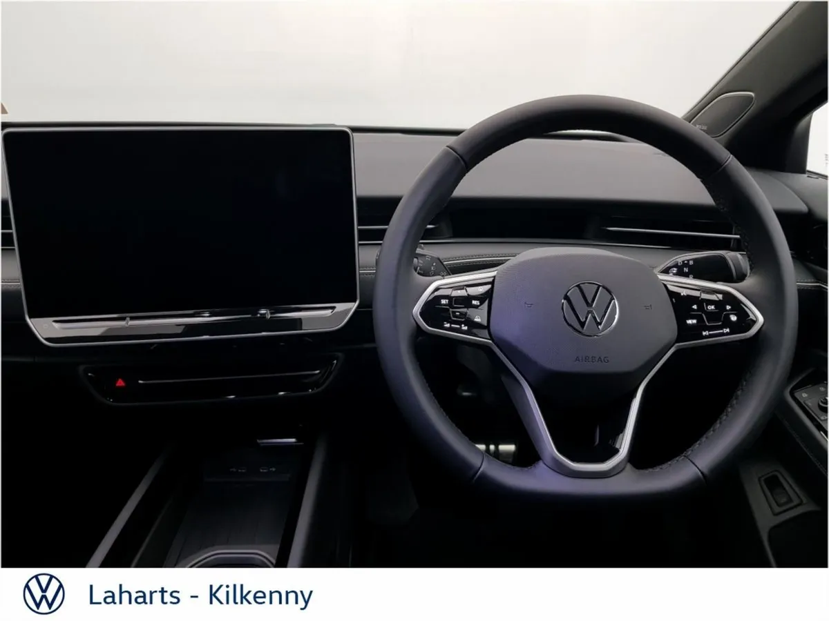 Volkswagen ID.7 Tourer PRO Plus - Image 3