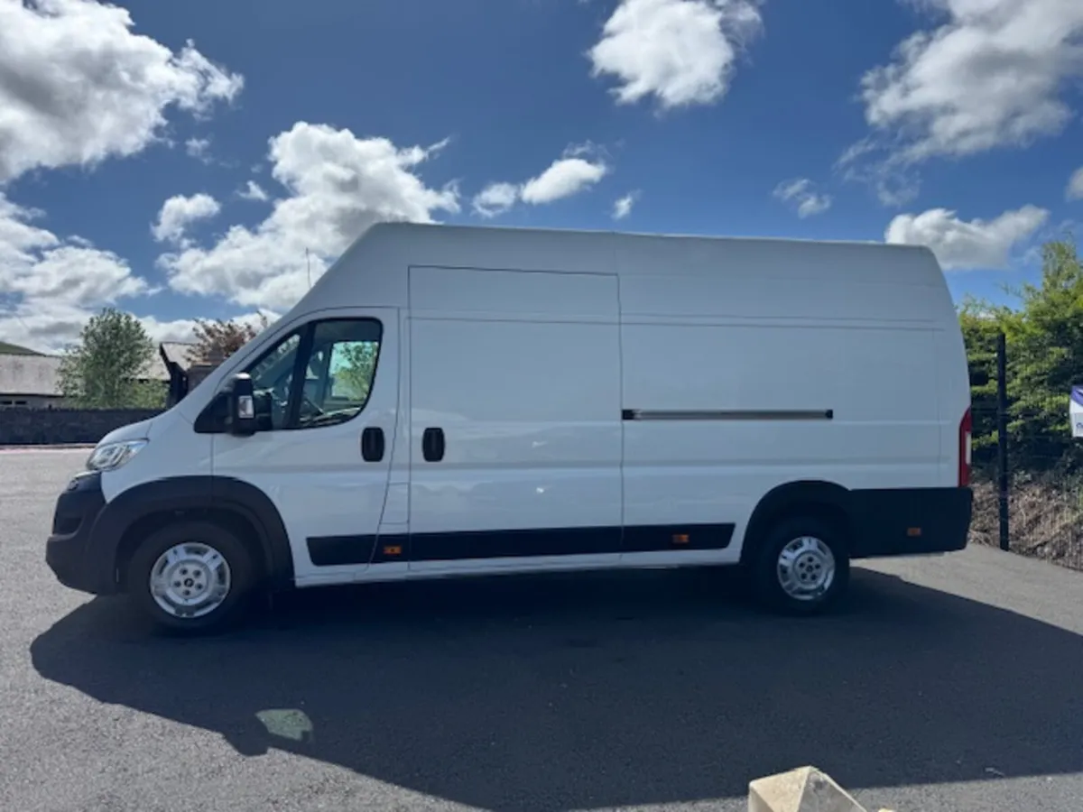 Citroen Relay LH Xtra Long Base - N.I. Registered - Image 4