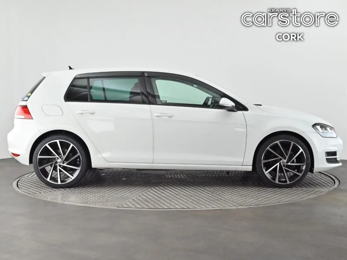 Volkswagen Golf 1.2 TSI Auto Upgraded Alloys - Image 3