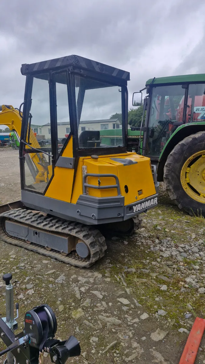 Yanmar 2.2 digger - Image 4