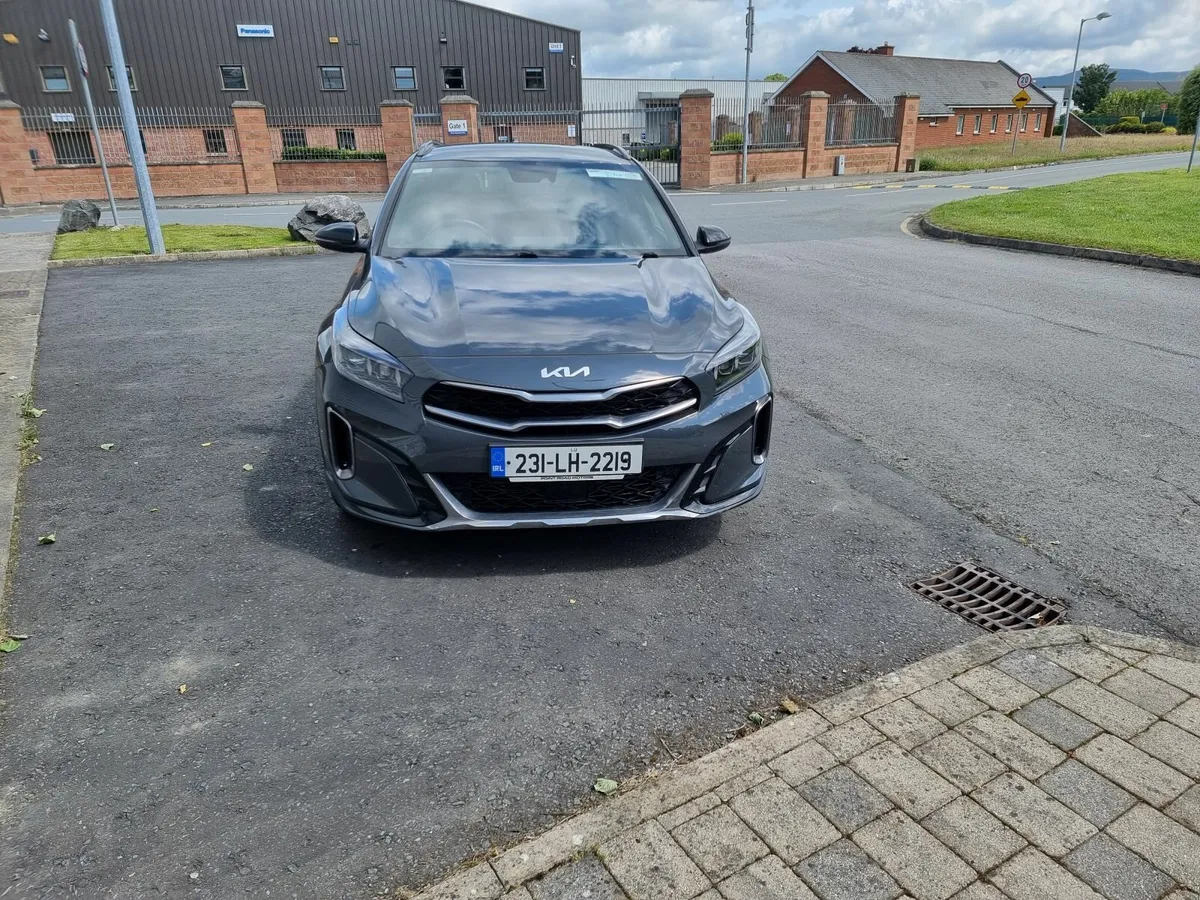 Kia XCeed 2023 - Image 2