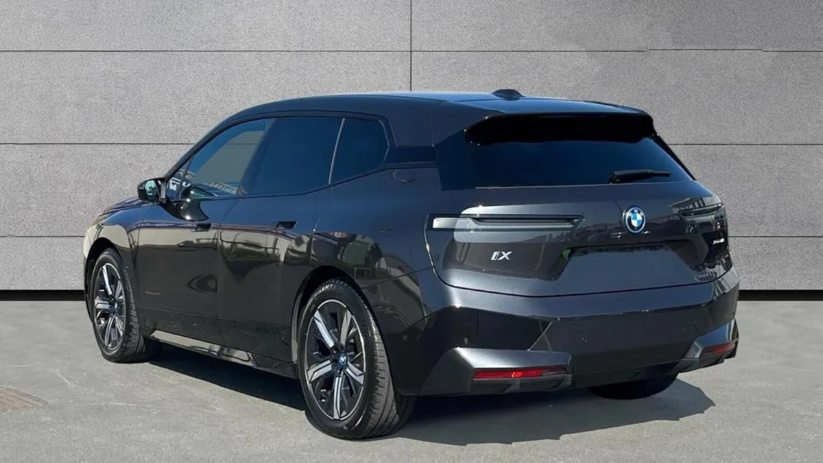 BMW IX M-SPORT 40E XDRIVE - Image 3