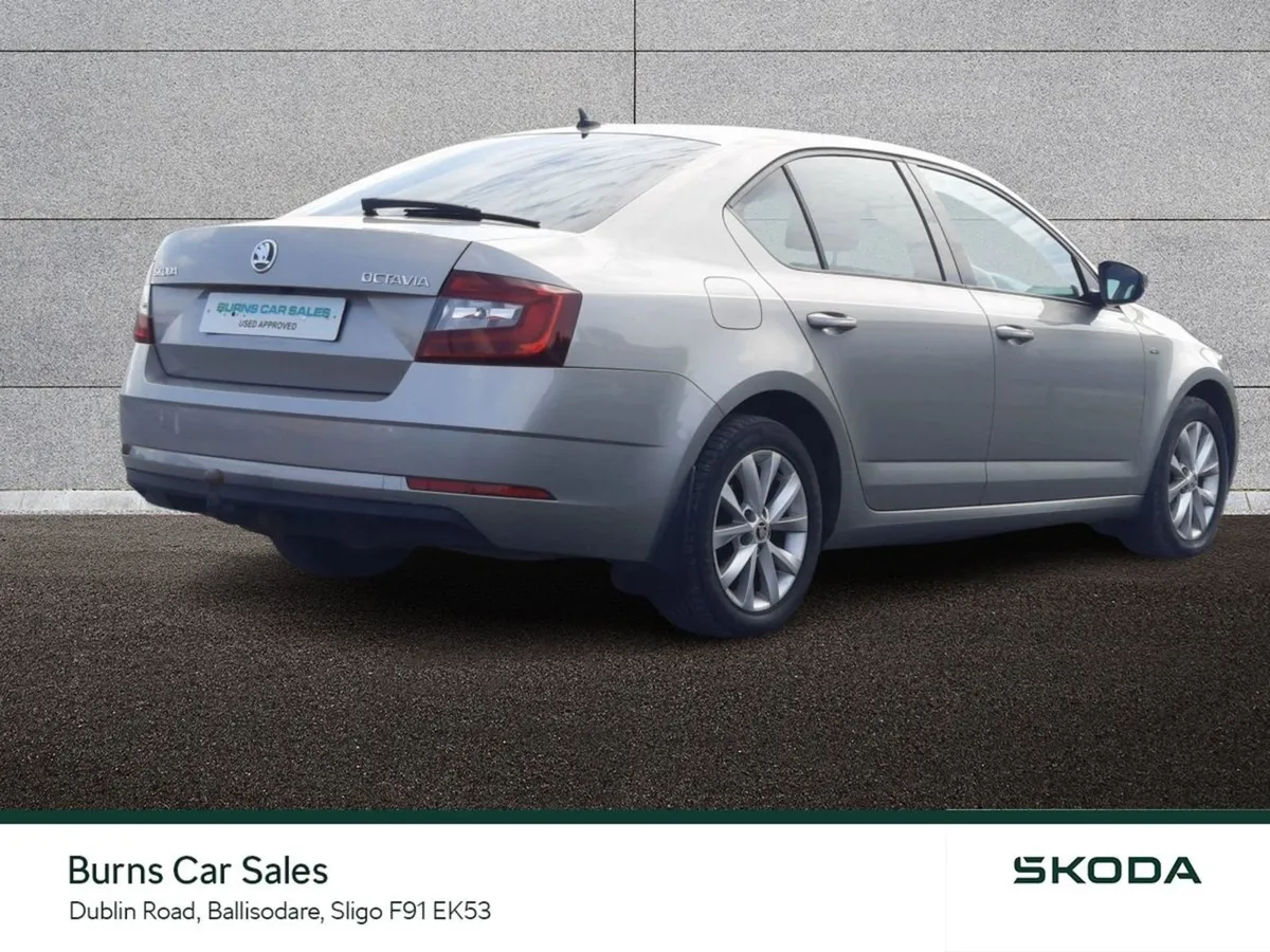 Skoda Octavia Soleil 1.6tdi 115HP - Image 4