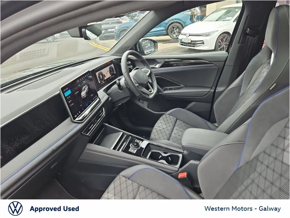 Volkswagen Tiguan Tiguan Life 1.5 Phev DSG 204HP - Image 3