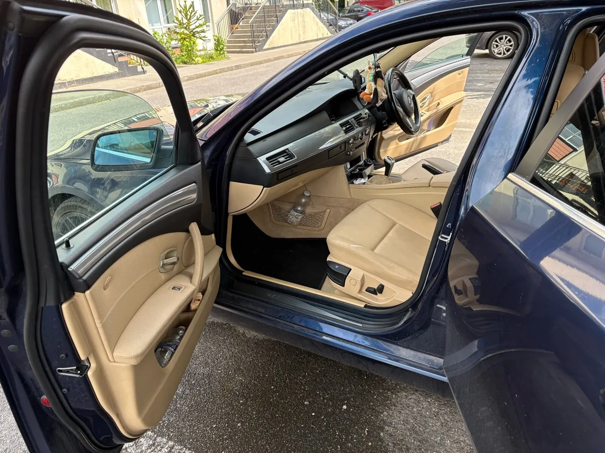 BMW E60 520D price negotiable at place - Image 4