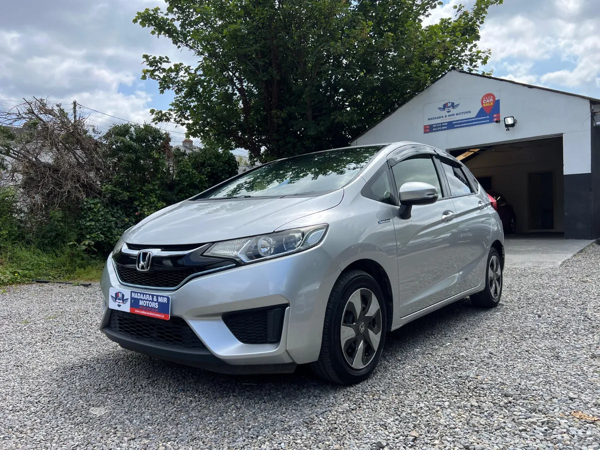 2016 Honda Fit Hybrid(low mileage) - Image 1