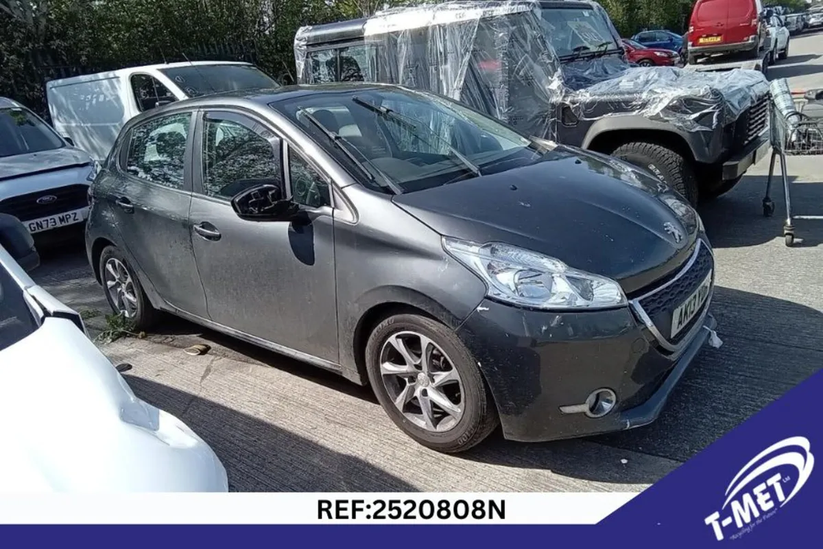 2013 PEUGEOT 208 BREAKING FOR PARTS - Image 3