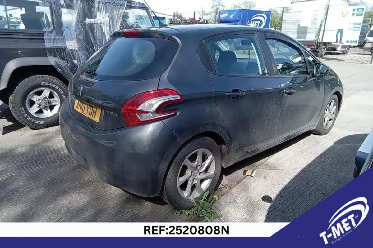 2013 PEUGEOT 208 BREAKING FOR PARTS - Image 4