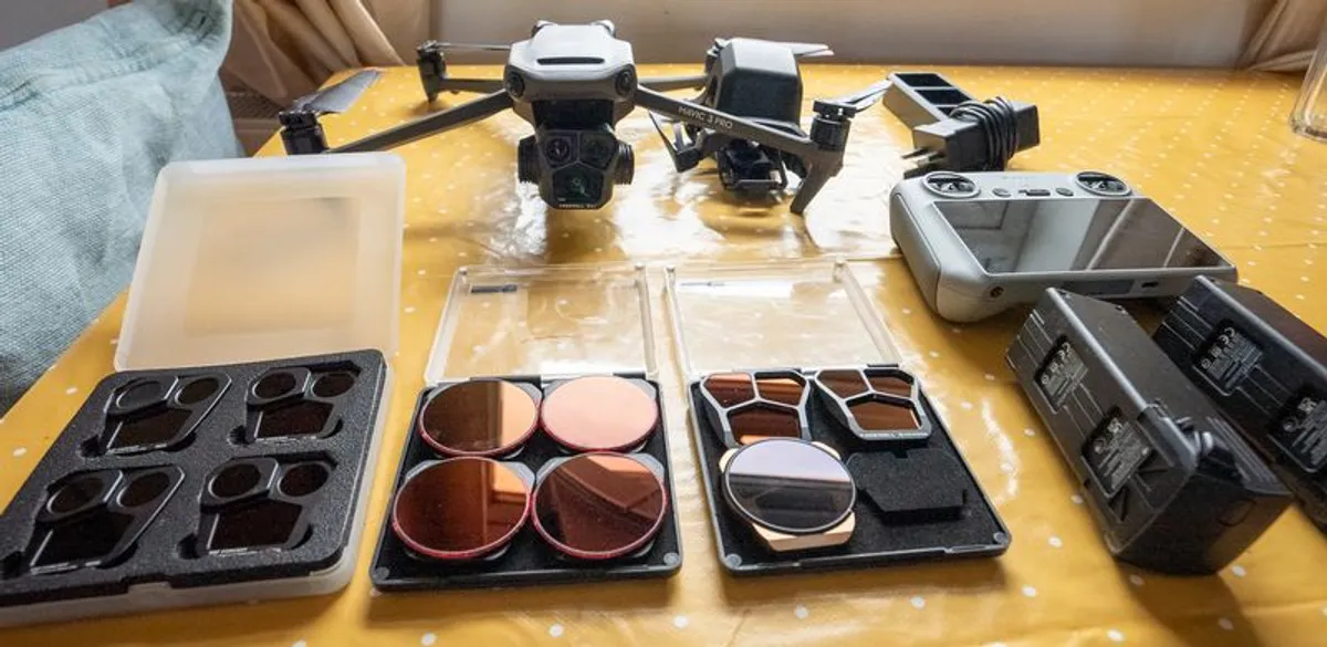 DJI Mavic 3 Pro - Image 2