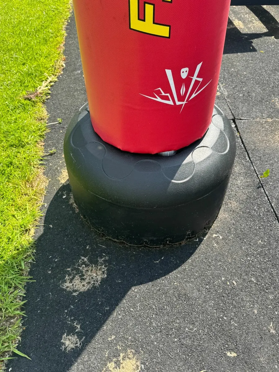 PUNCHBAG - Image 3