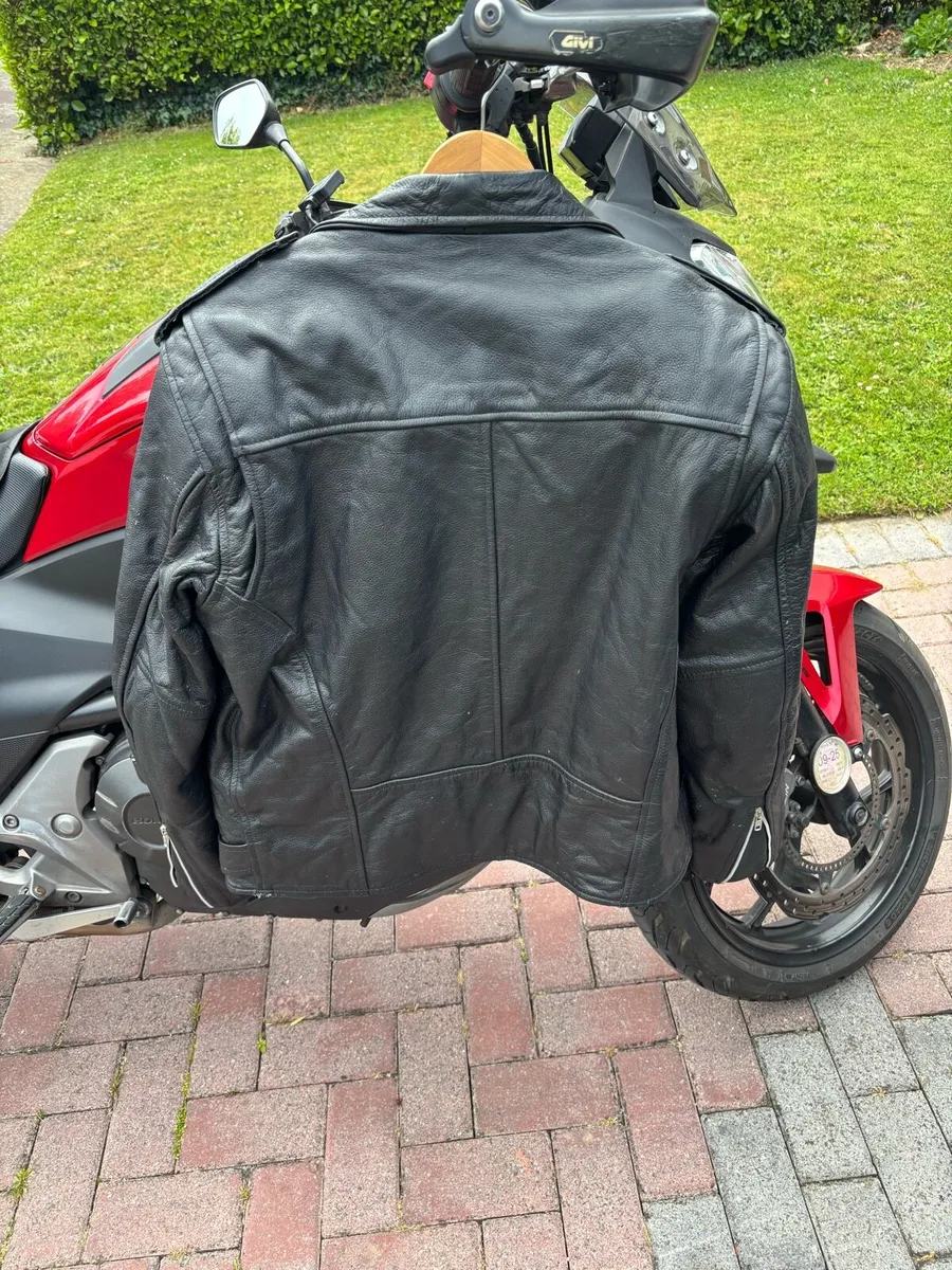 Motorcycle jacket - Image 2