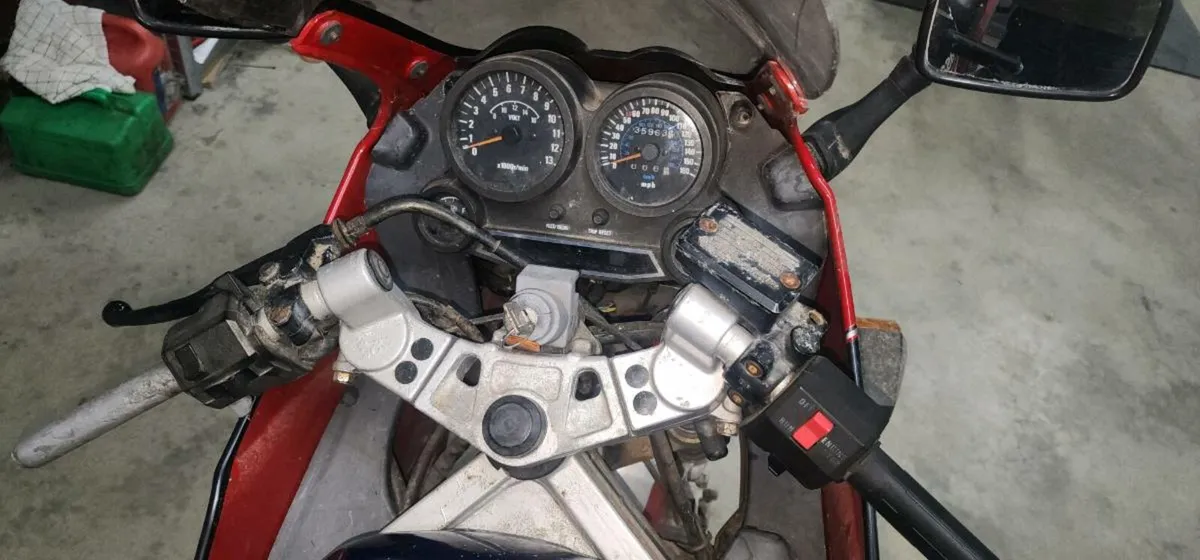 1986 Kawasaki GPZ 600R + 1987 Donor Bike - Image 4