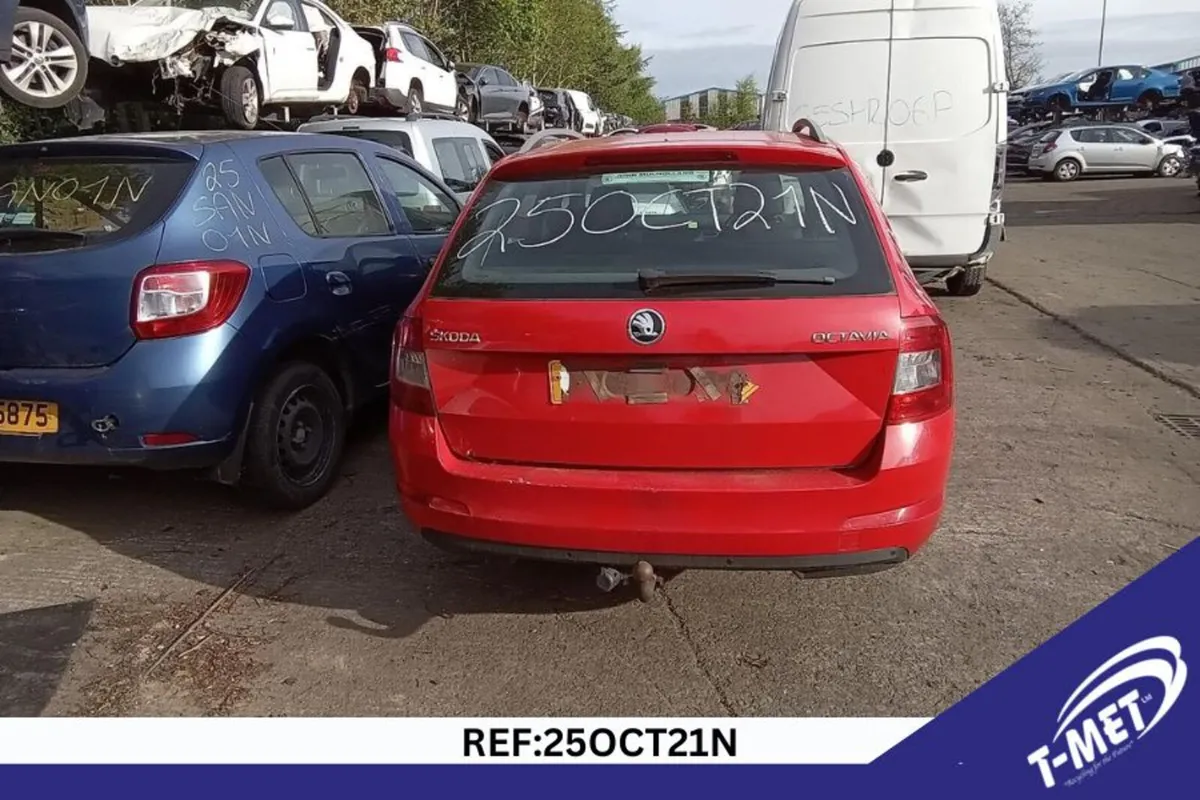 2016 SKODA OCTAVIA BREAKING FOR PARTS - Image 4