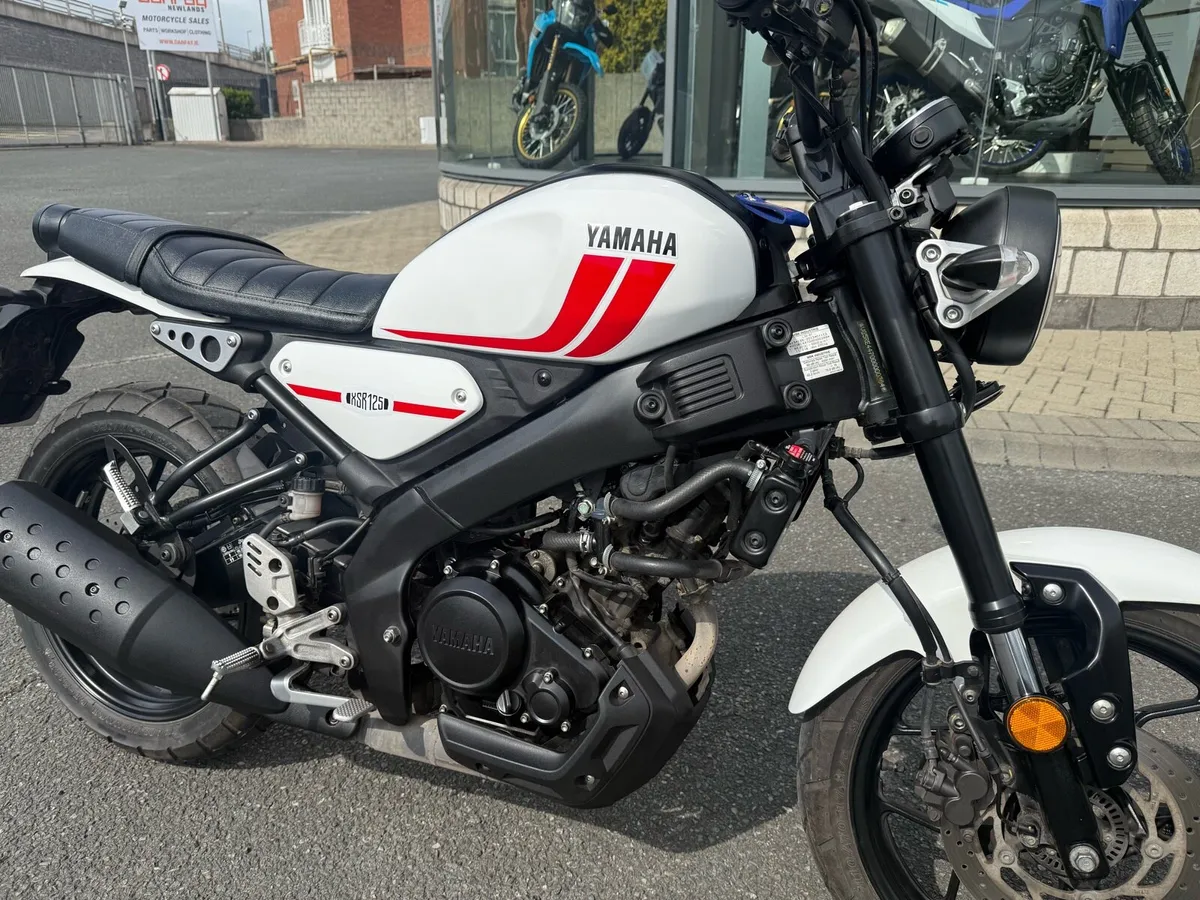 2024 Yamaha XSR 125 - Image 3
