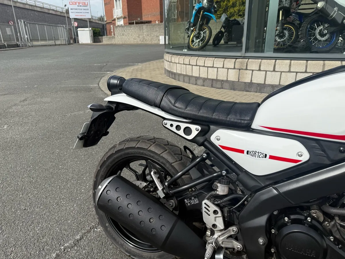 2024 Yamaha XSR 125 - Image 4