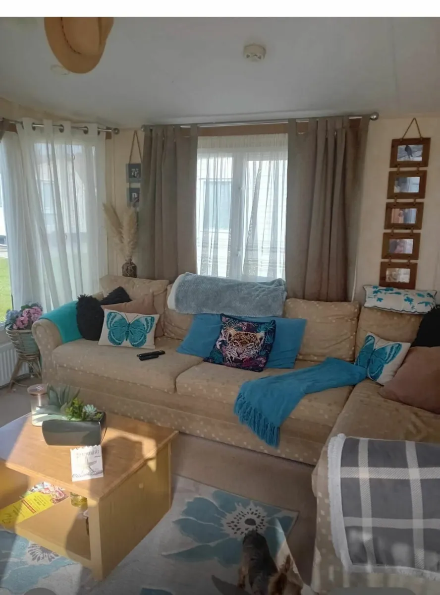 Mobile Home - Image 2