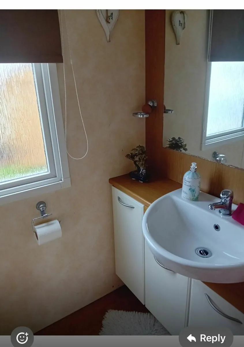 Mobile Home - Image 4