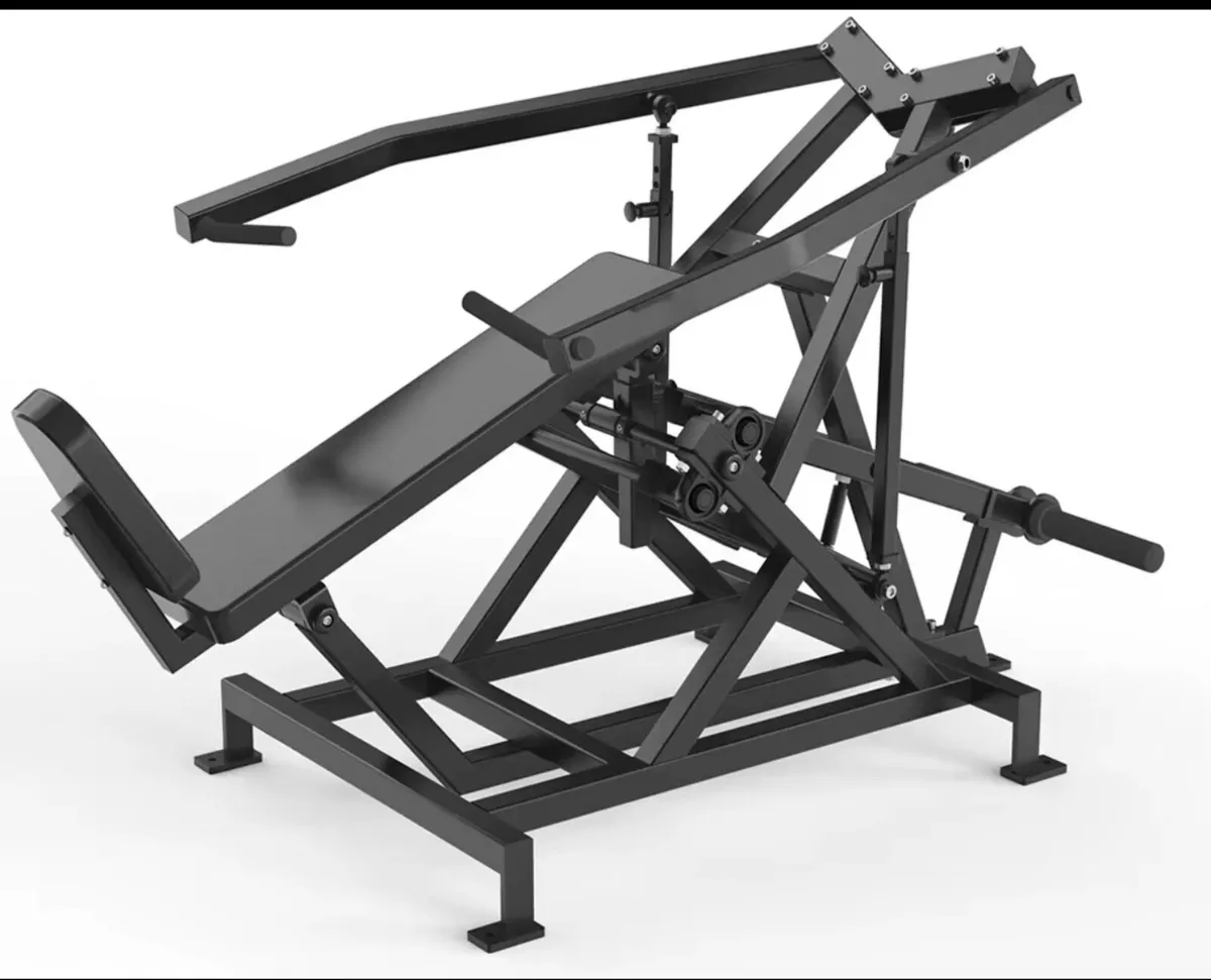 Incline Plate Loaded Chest Press - Image 1