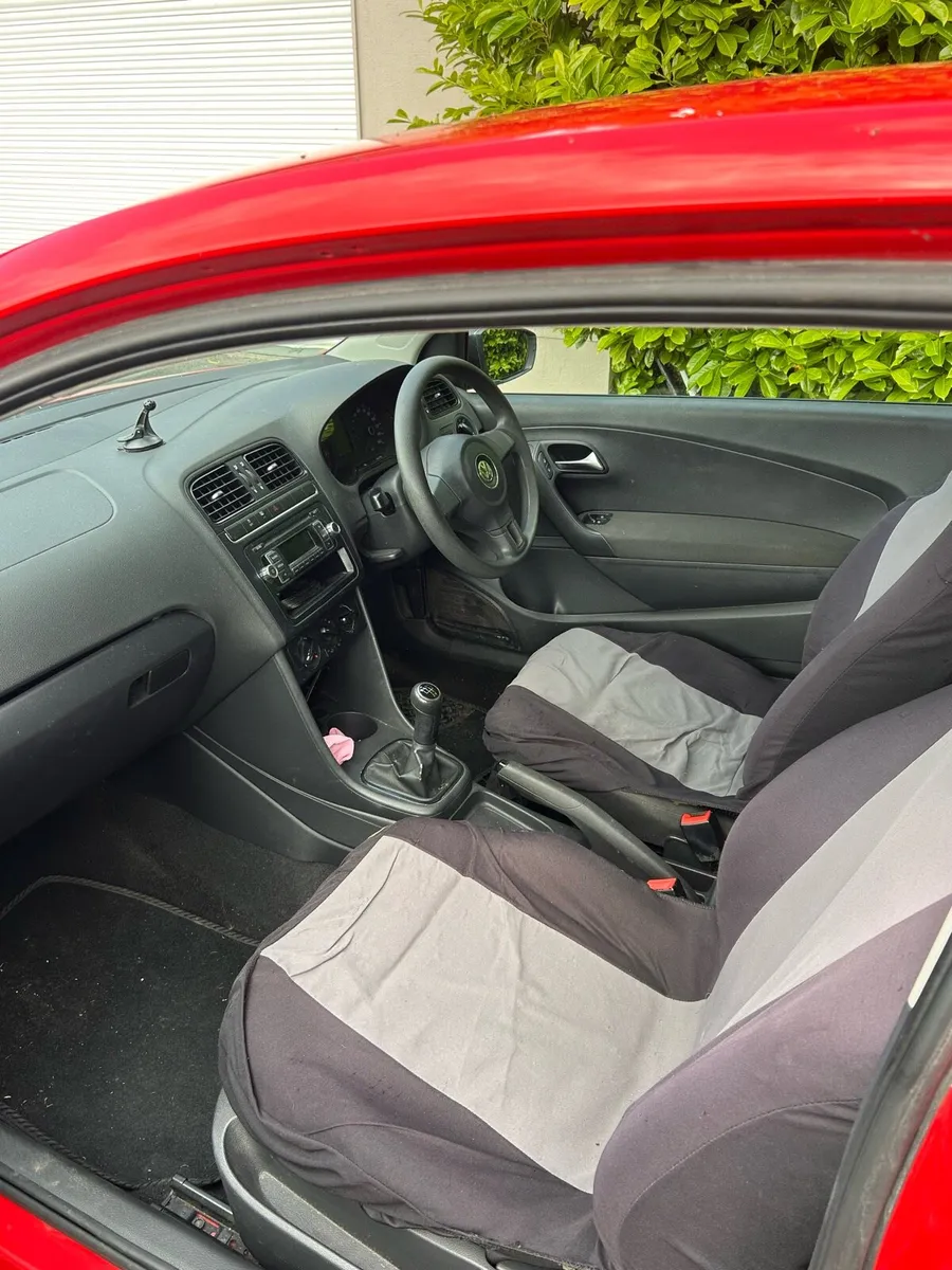 Volkswagen Polo 2012 - Image 3