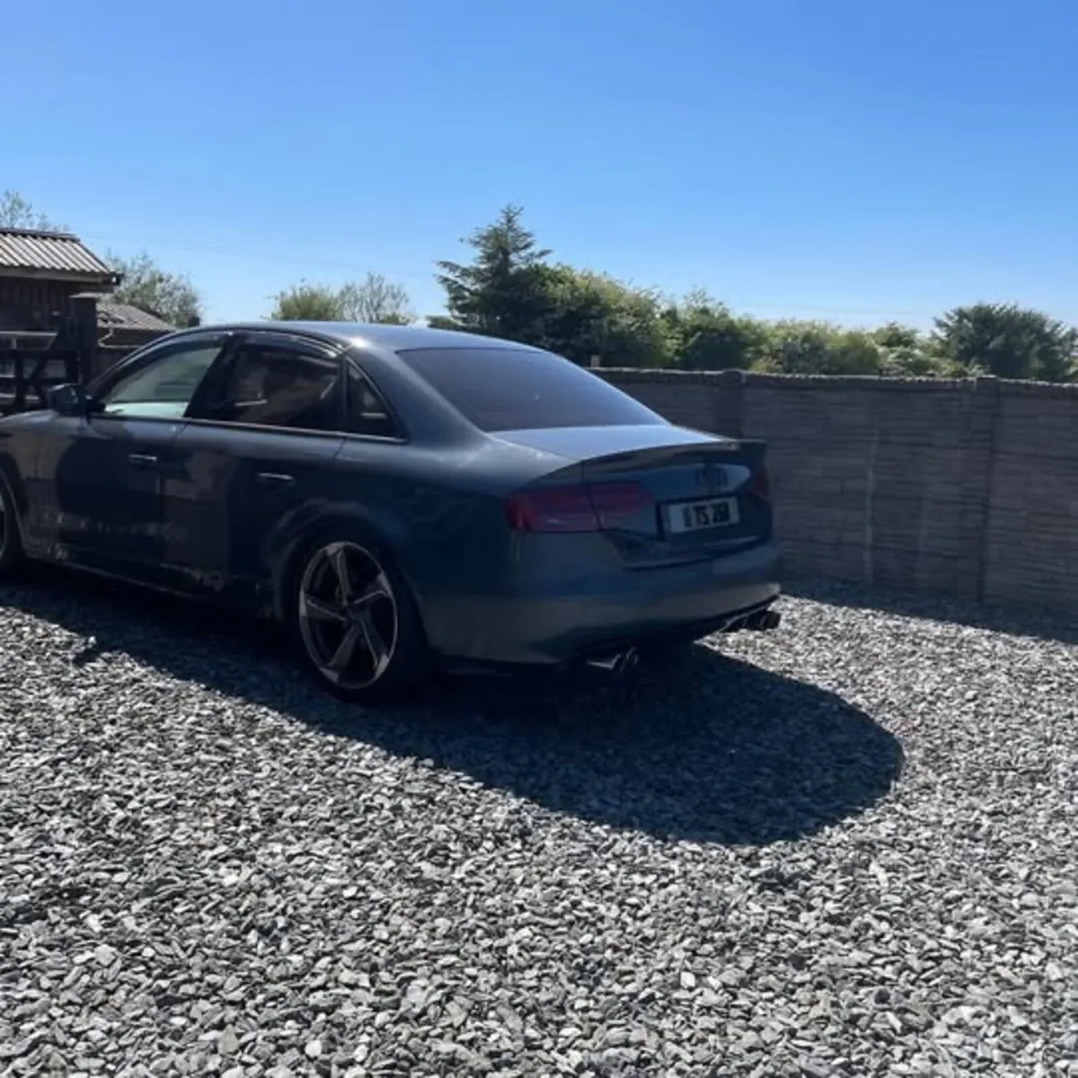 Audi A4 2011 - Image 2