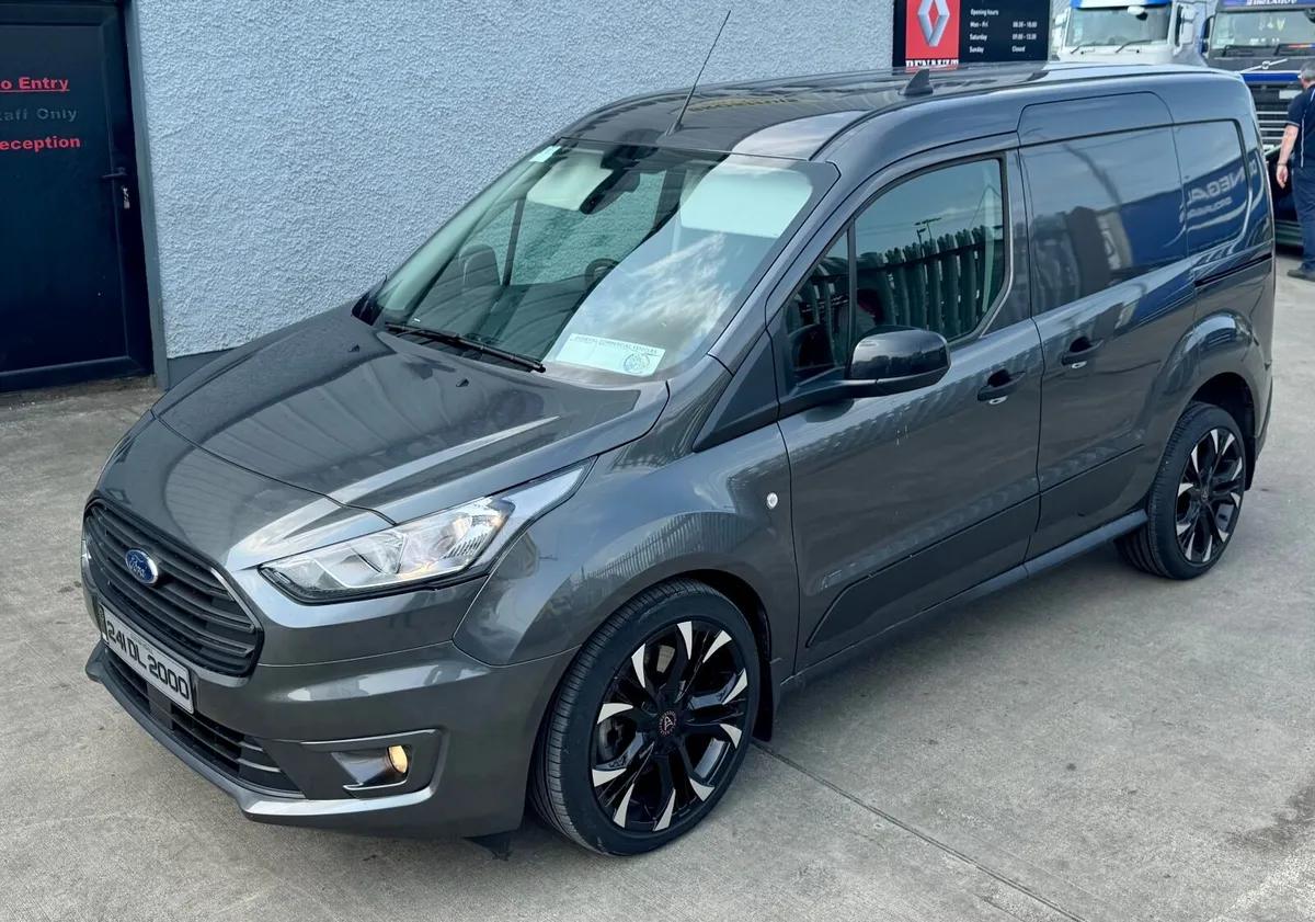 Ford Transit Connect 2024 - Image 3