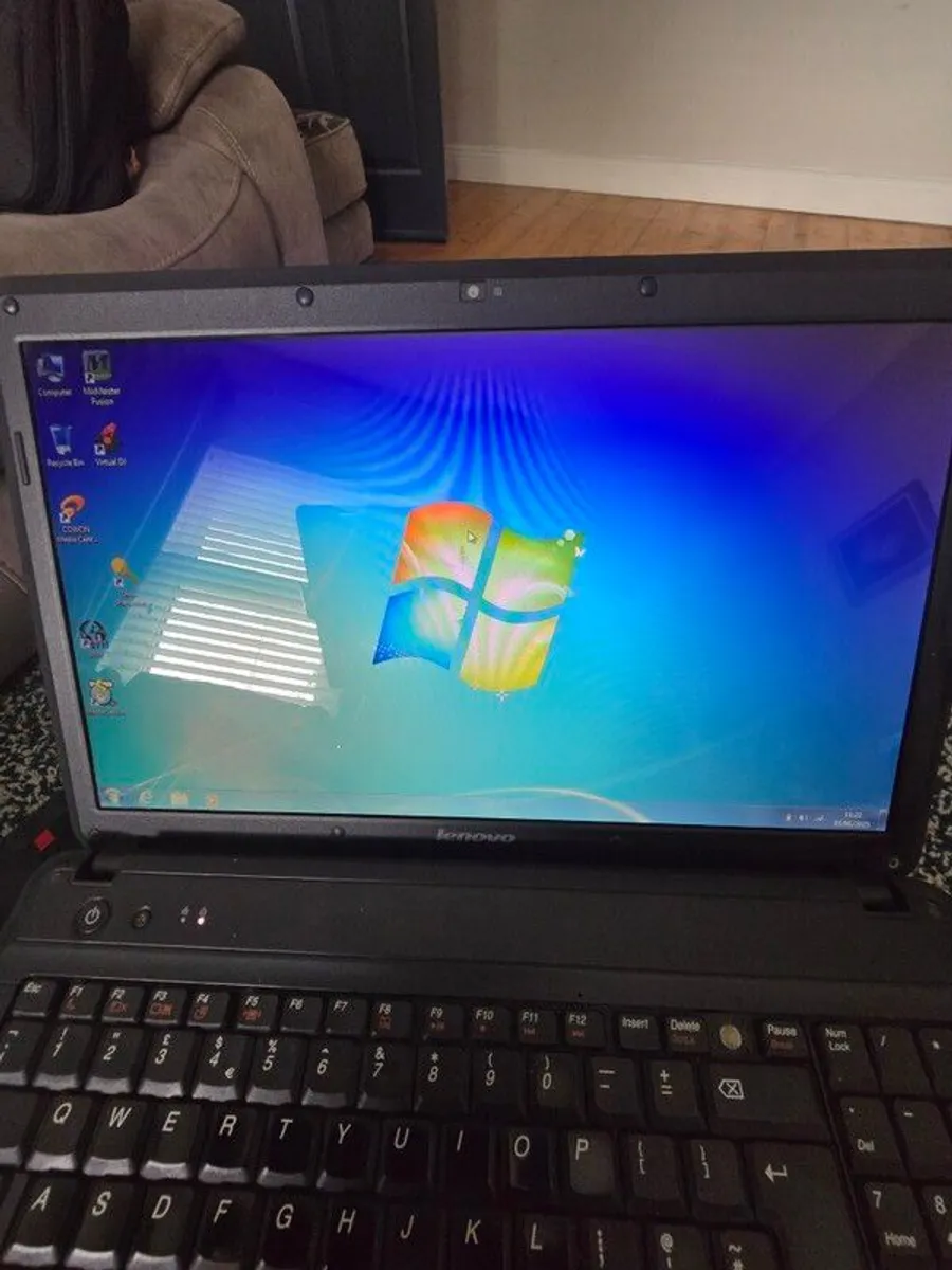 Lenovo G550 - Image 1