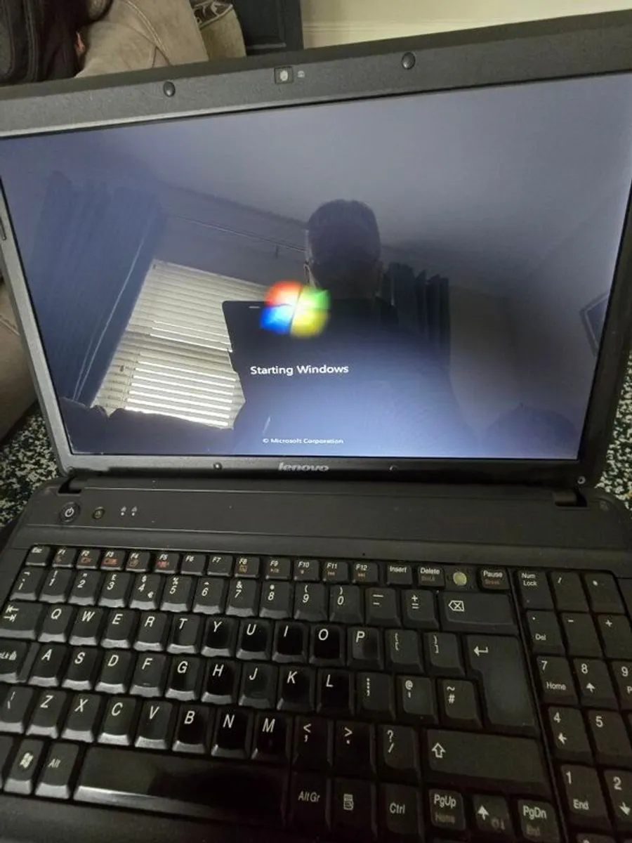Lenovo G550 - Image 2