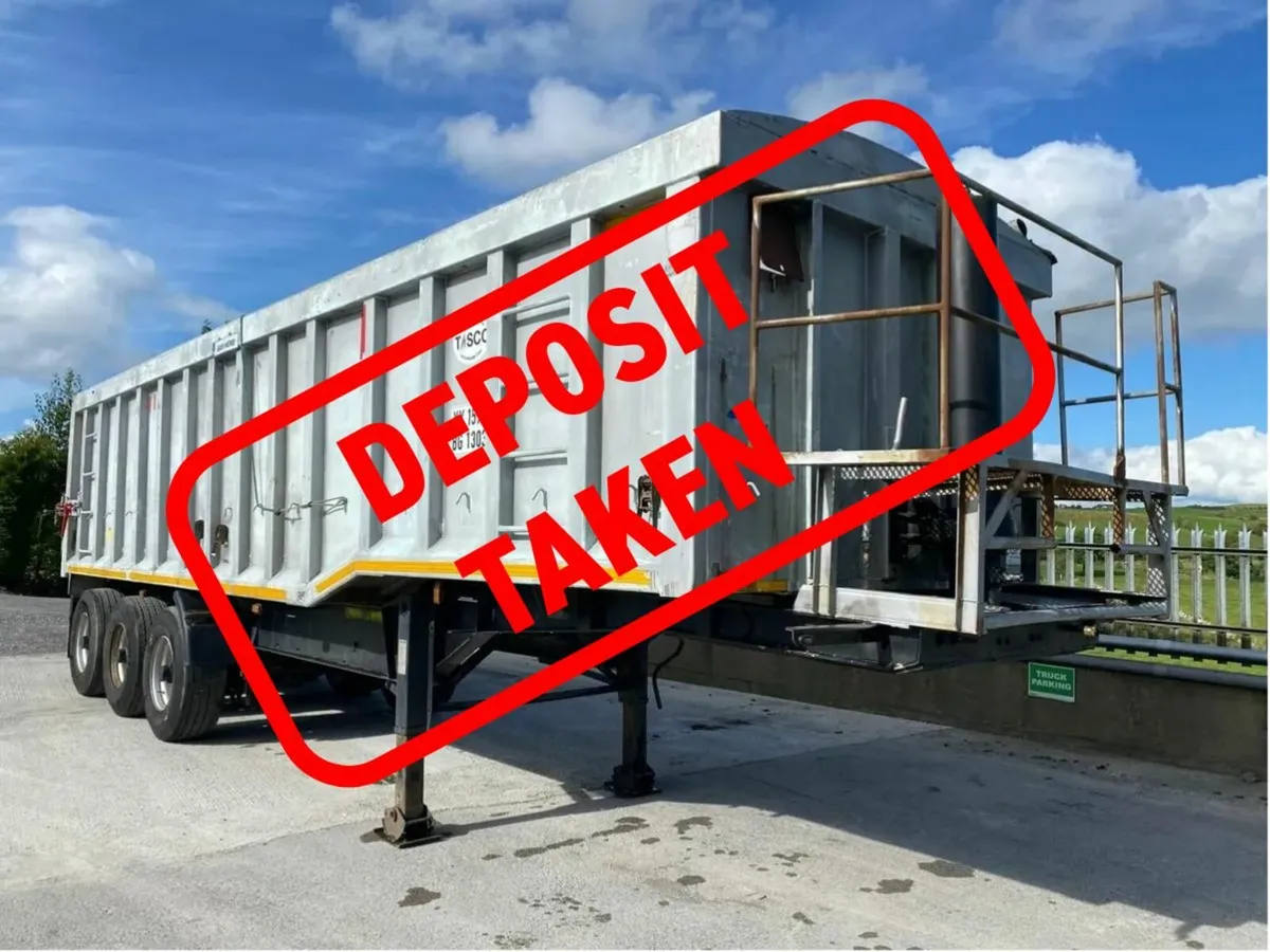 Bulk Alloy Tipping Trailer For Sale - Image 1