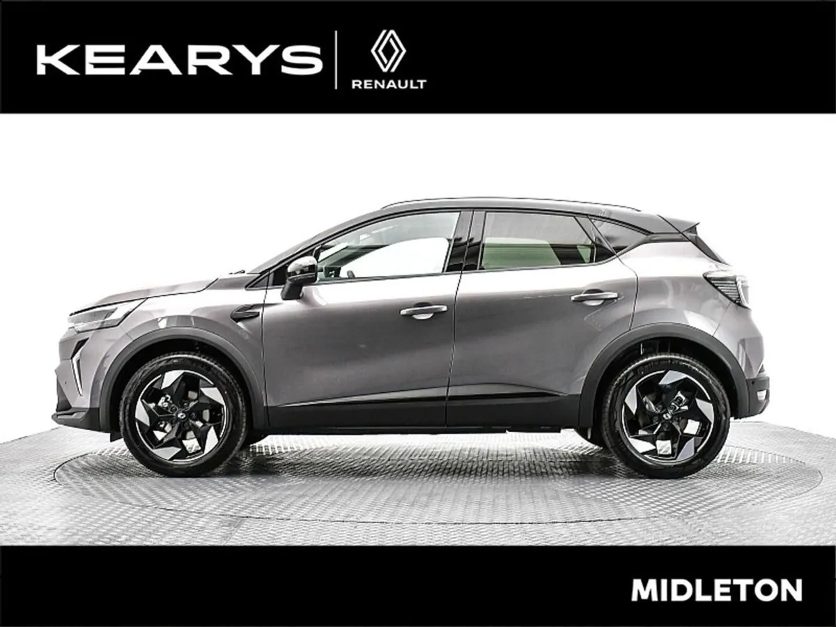 Renault Captur E-tech Hybrid 145 Auto Techno - Image 2