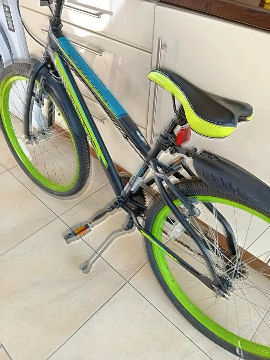 BOYS / GIRLS MOUNTAIN BIKE 24 INCH WHEELS - Image 1