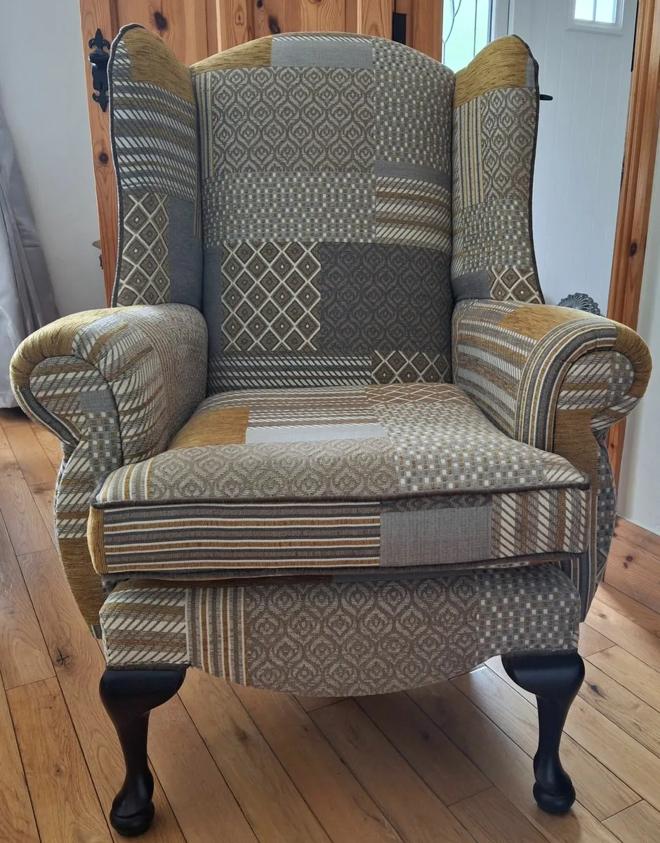 Chairs - Image 3