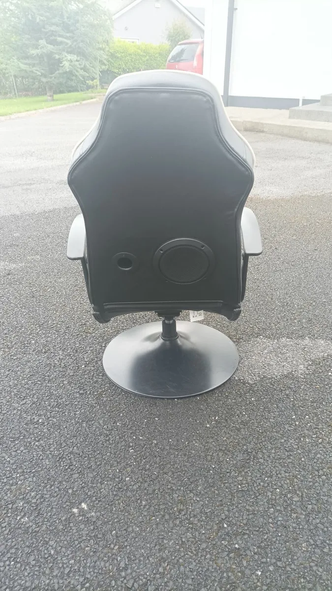 LED Light Gaming Chair - Image 2