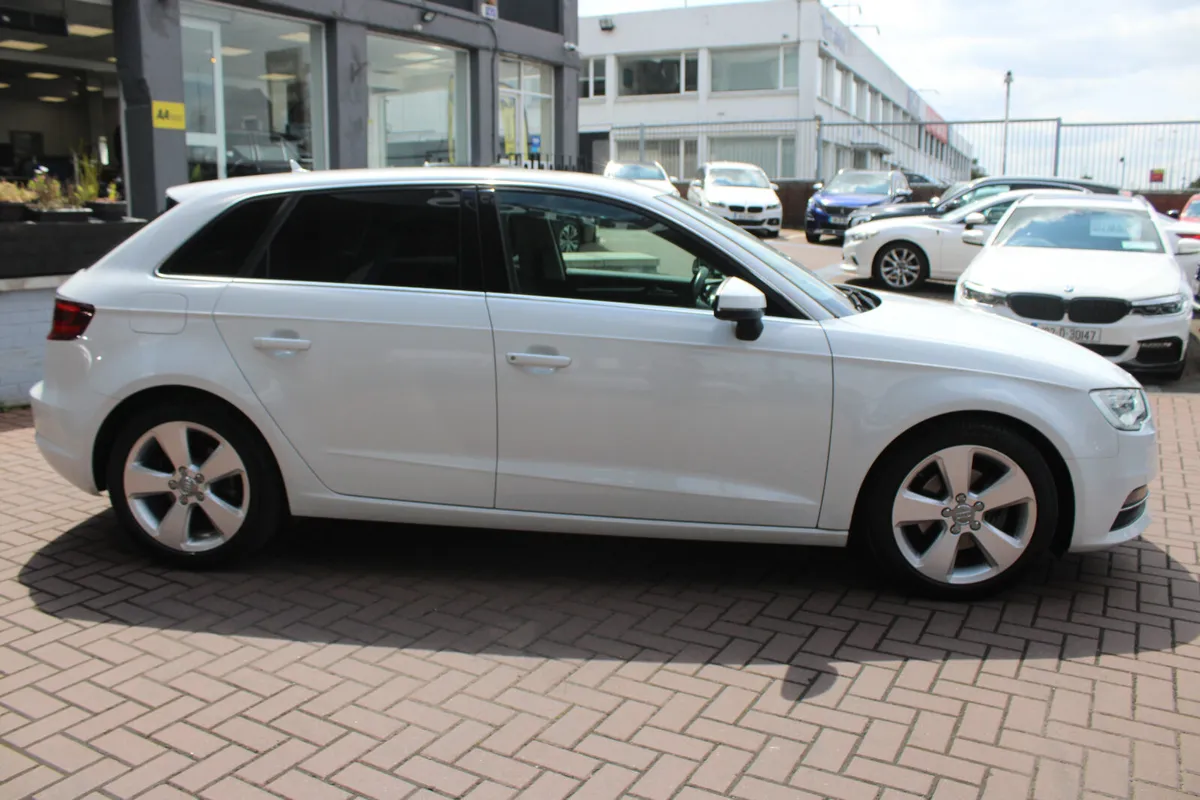 Audi A3 1.4TFSI SPORT 5DR HATCHBACK AUTOMATIC // - Image 3