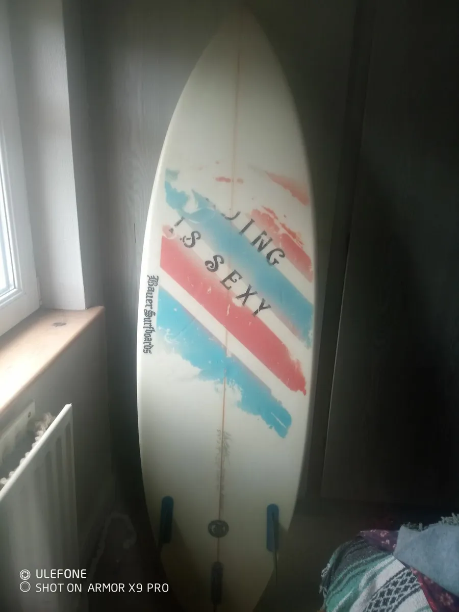 surfboard - Image 1